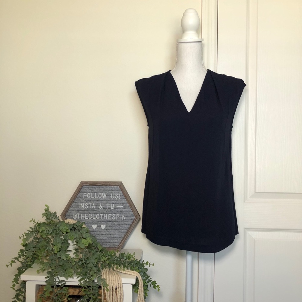 Ann Taylor navy v-neck blouse